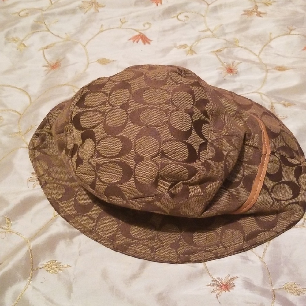 brown coach hat